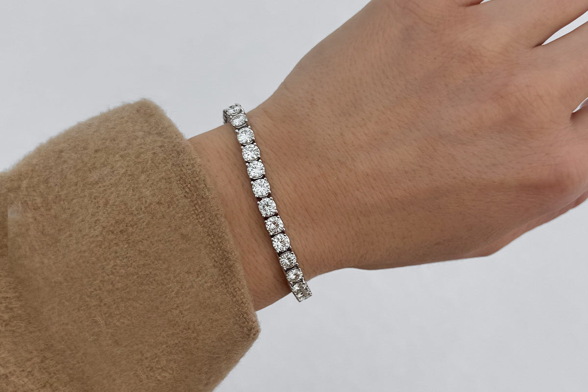 Could You Wear a Tennis Bracelet Every Day?